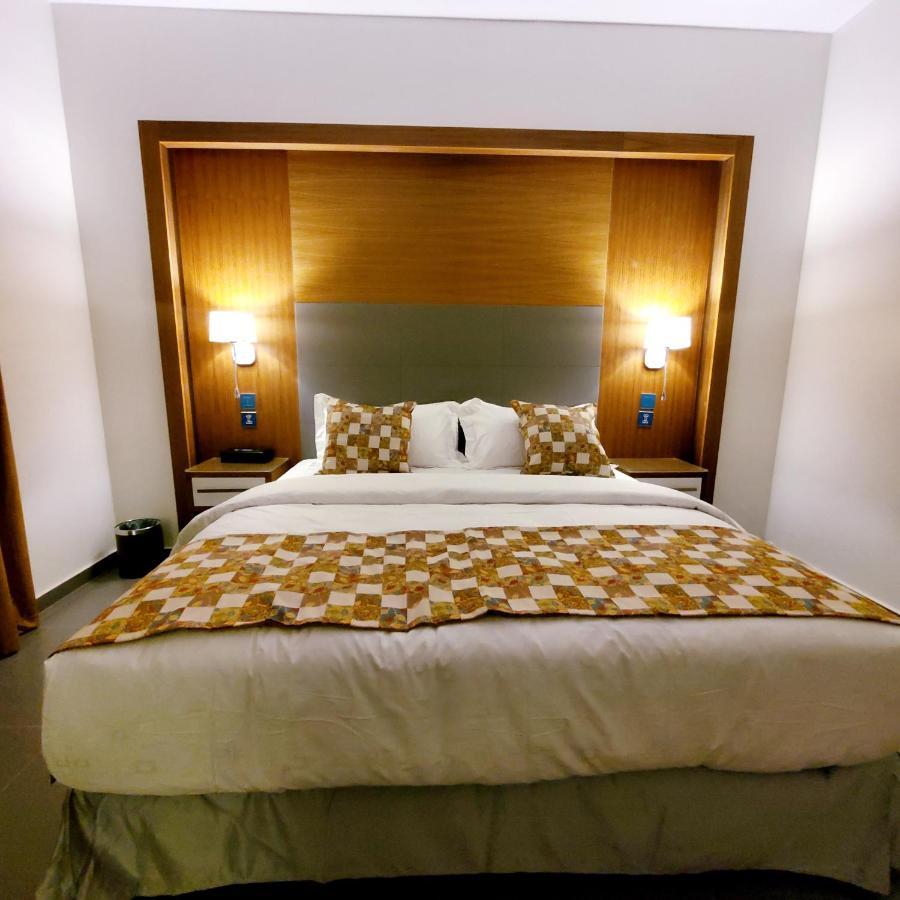 Passion Hotel Villas Khamis Mushait Εξωτερικό φωτογραφία